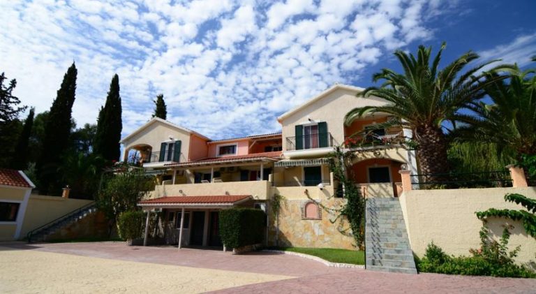 Residence Poseidon, Kefalonia, Greece - Hotelandtennis.com