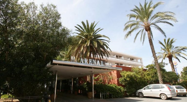 hotel arenal ibiza tui