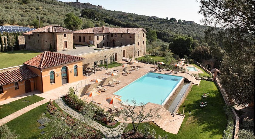 Borgo Dei Conti Resort, Monte Petriolo, Italy